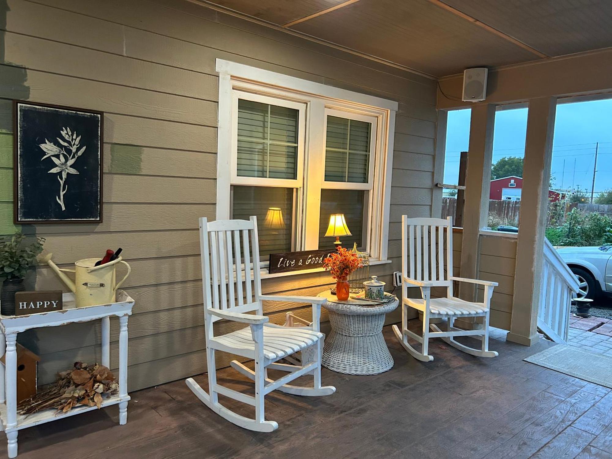 We Put The 'Fun' In Your Stay! Walla Walla Exteriör bild